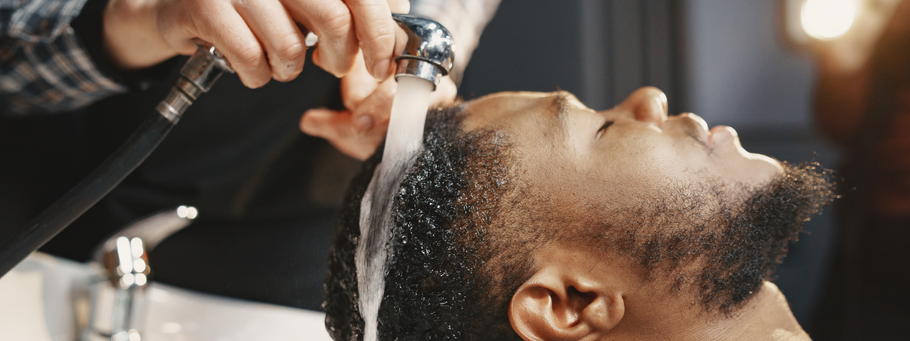 Men's Grooming with a Natural Touch