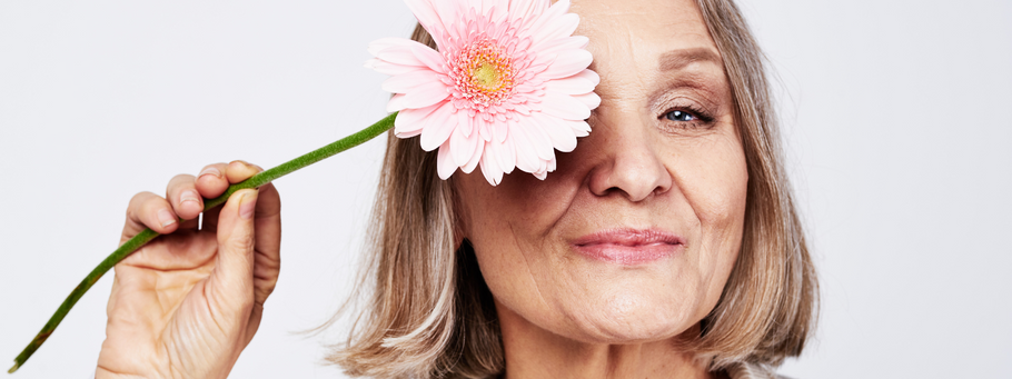 10 Tips for Living with Menopause